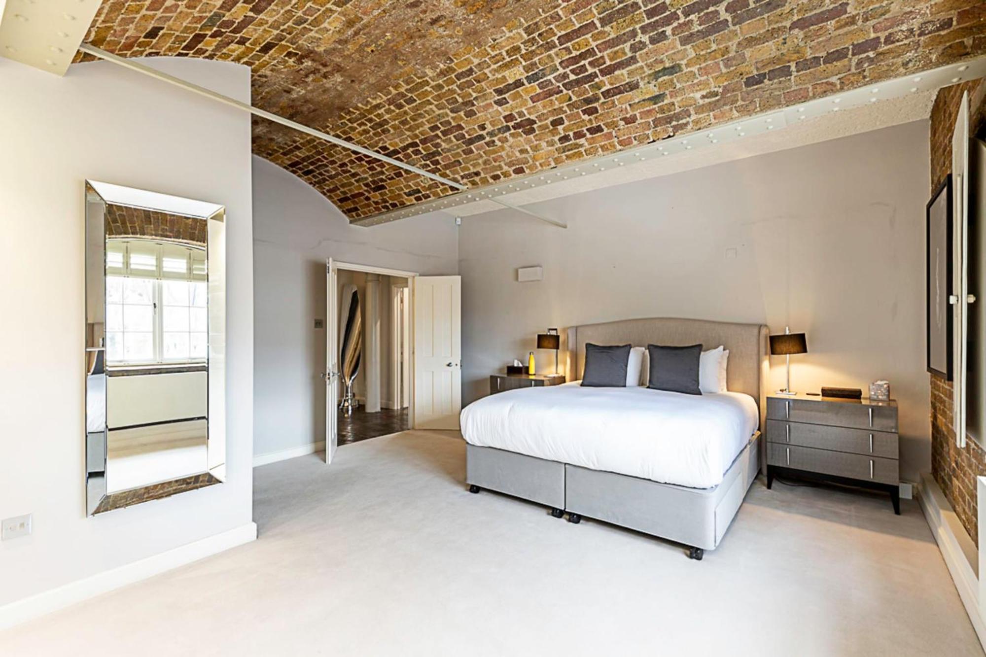 Charming In St Katharine Docks Appartamento