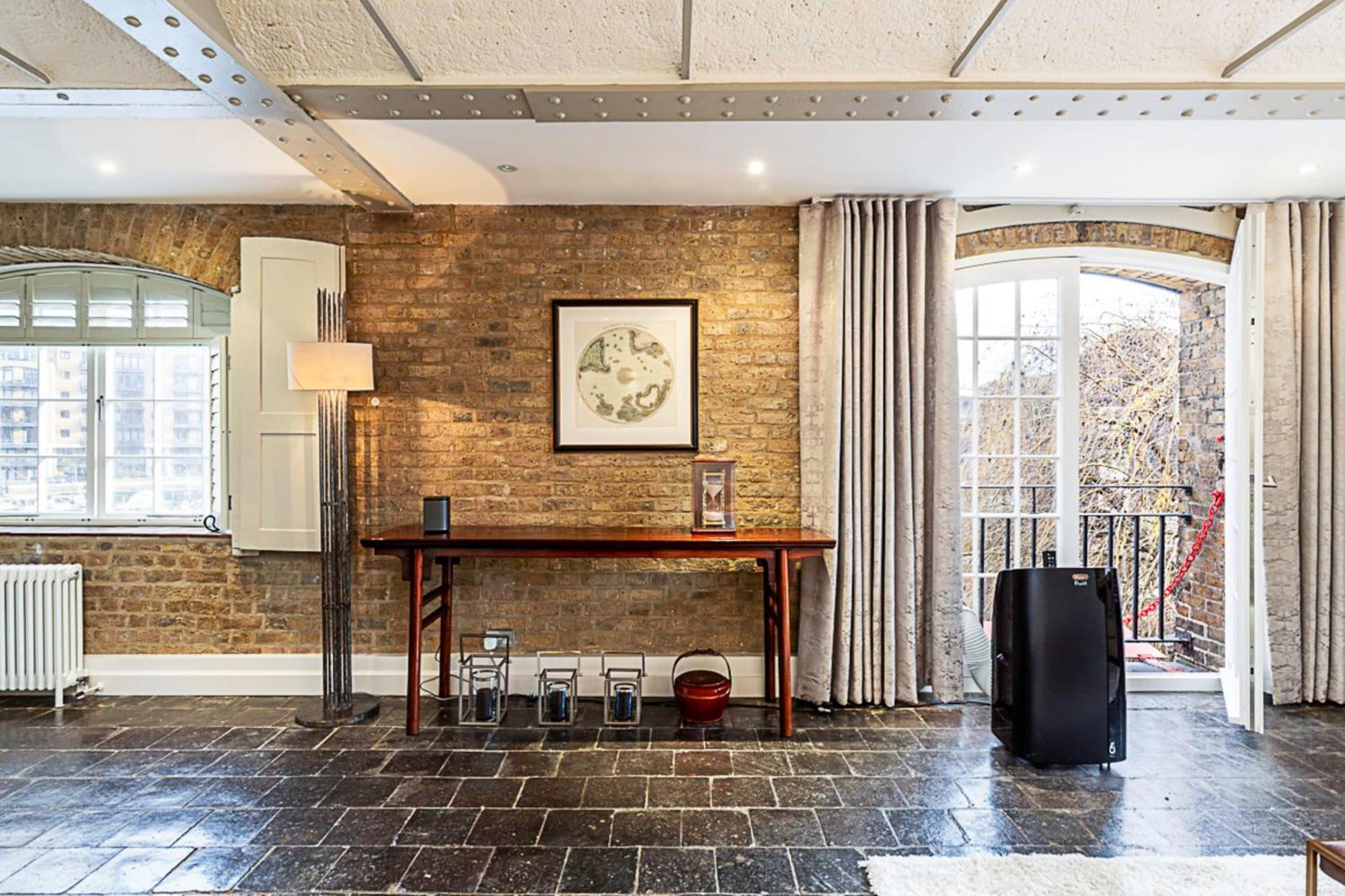Charming In St Katharine Docks Appartamento *